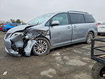 Toyota Sienna 2011