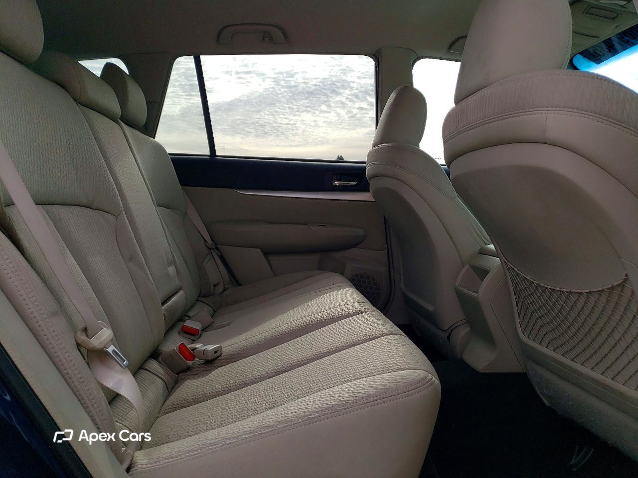 Subaru Outback 2010