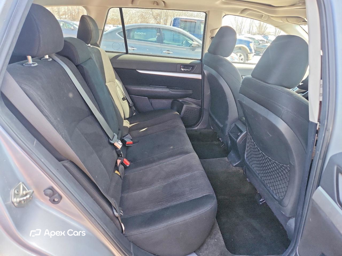 Subaru Outback 2013