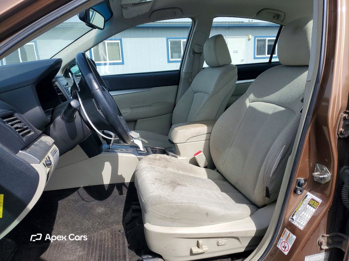 Subaru Legacy 2011