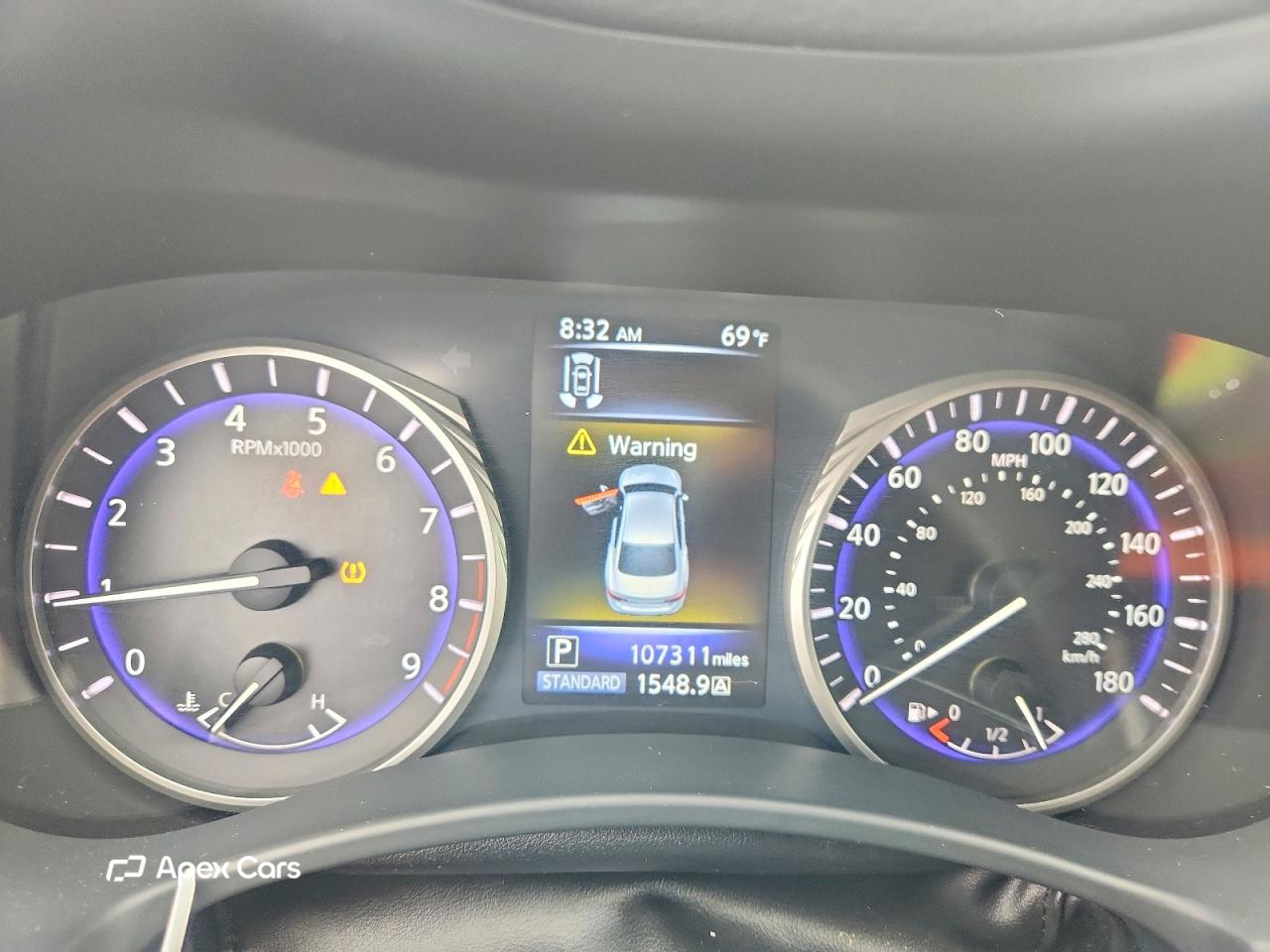 Infiniti Q50 2015