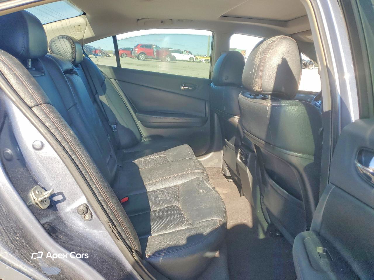Nissan Maxima 2011