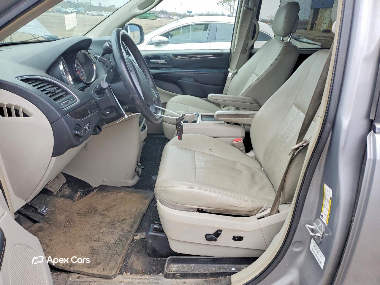 Chrysler Voyager 2013