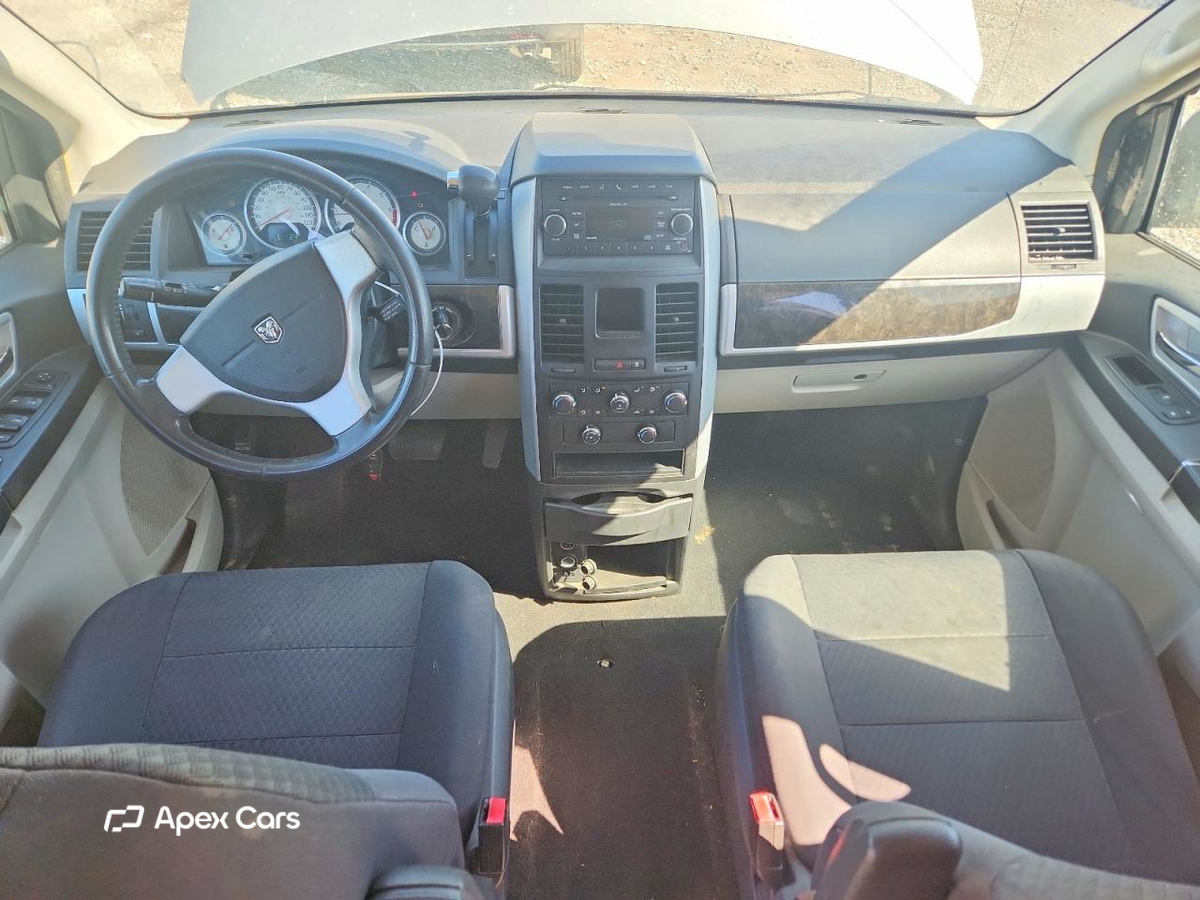Dodge Caravan 2010