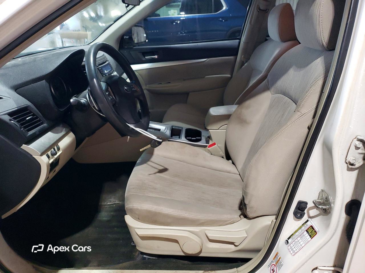 Subaru Legacy 2013