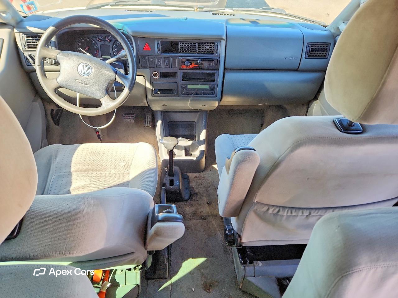 Volkswagen EuroVan 2002