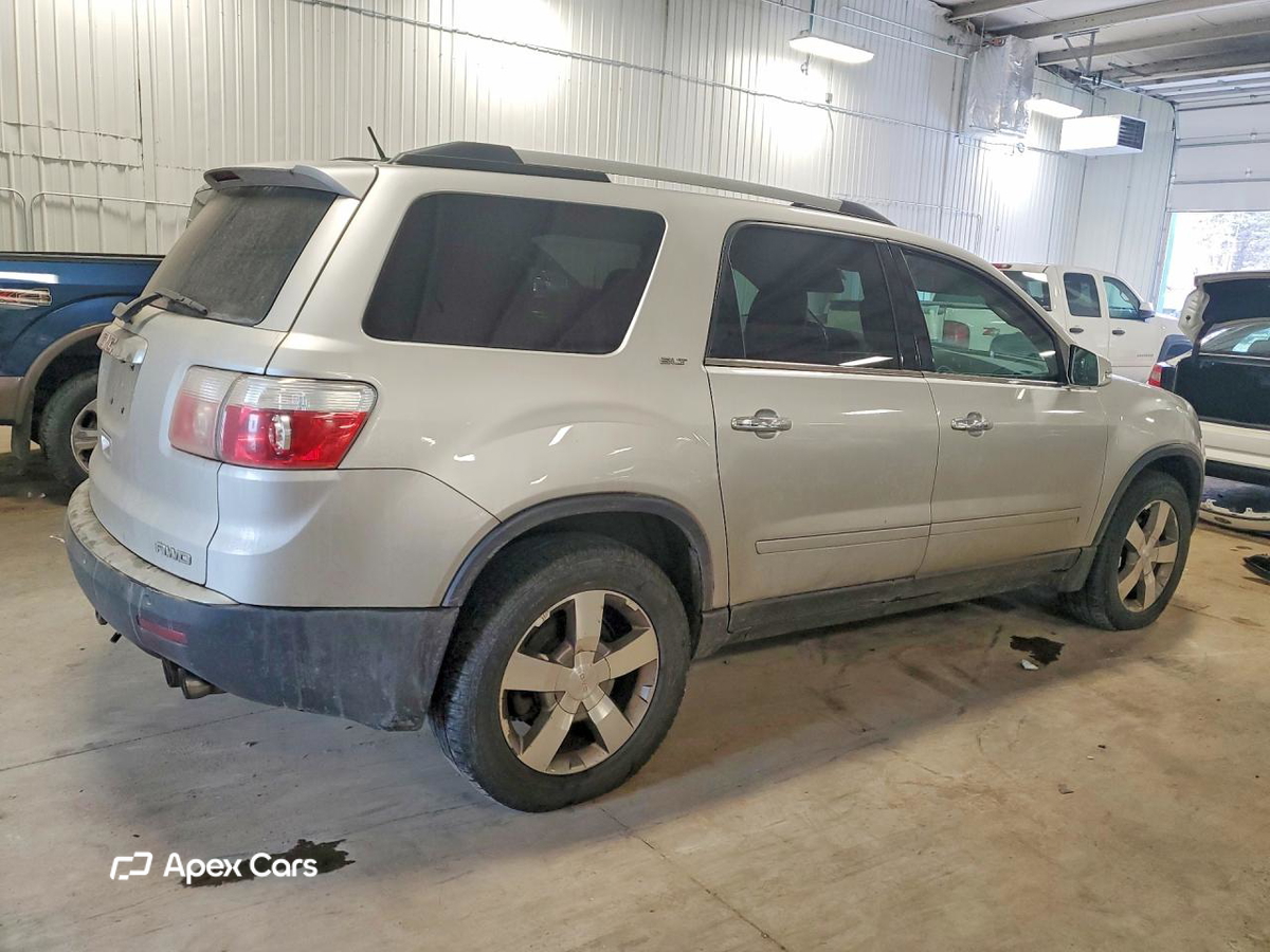 GMC Acadia 2011