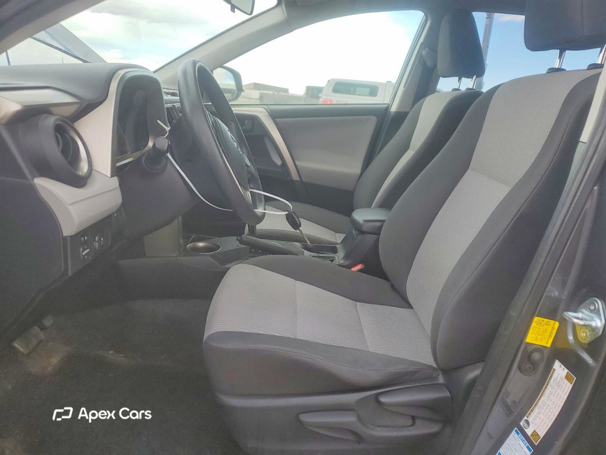 Toyota RAV 4 2015