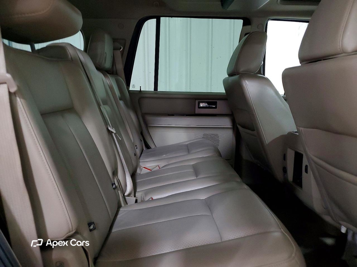 Ford Expedition 2010