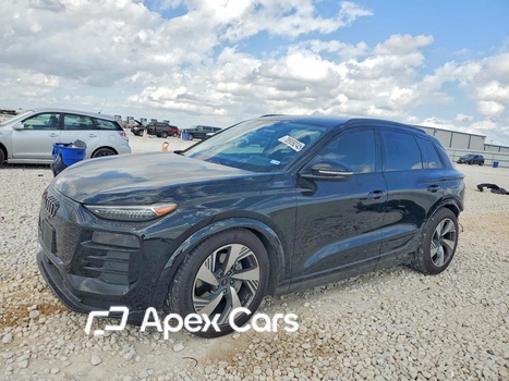 Audi Q6 2025 - Image 1 of 15