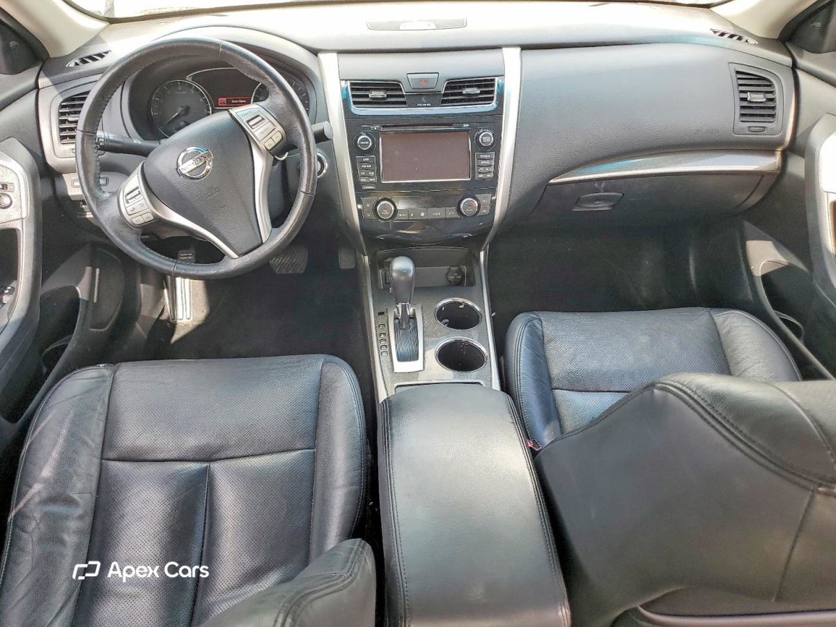 Nissan Altima 2015