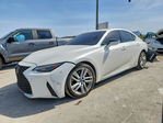 Lexus IS 2021
