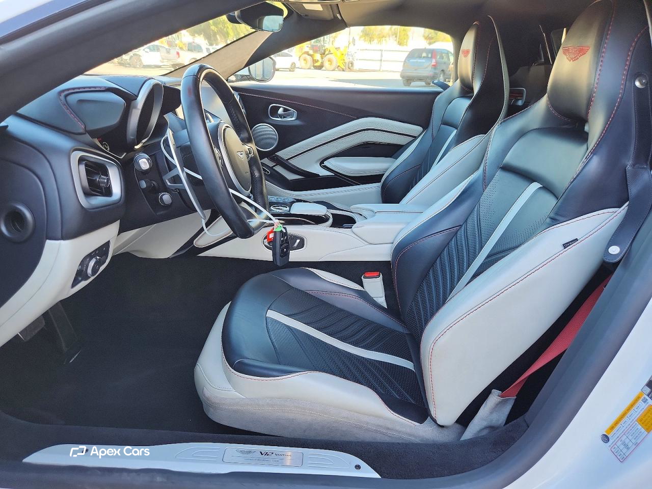 Aston Martin Vantage 2023