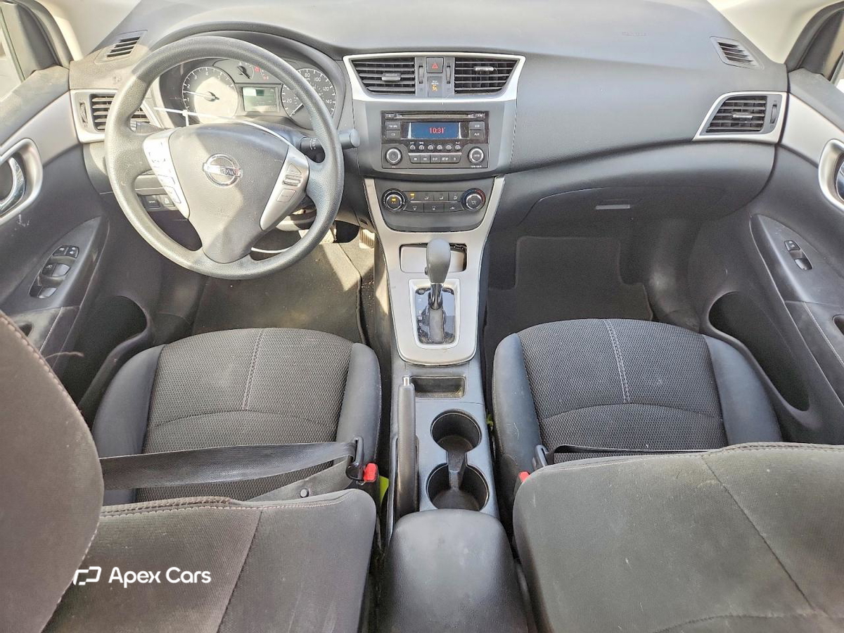 Nissan Sentra 2015