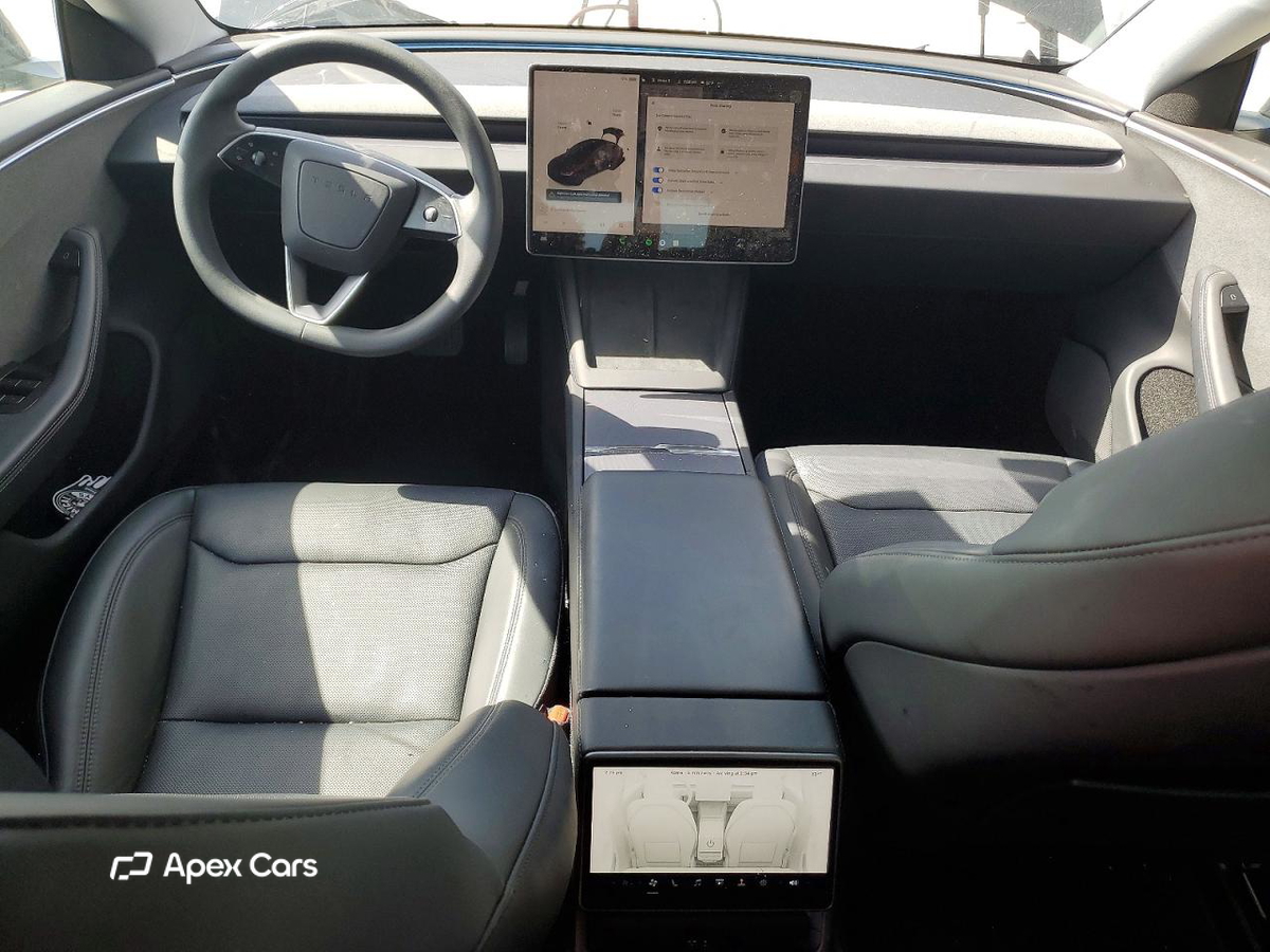 Tesla Model 3 2025
