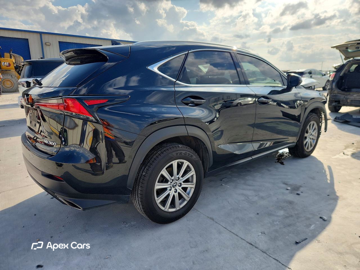 Lexus NX 2020