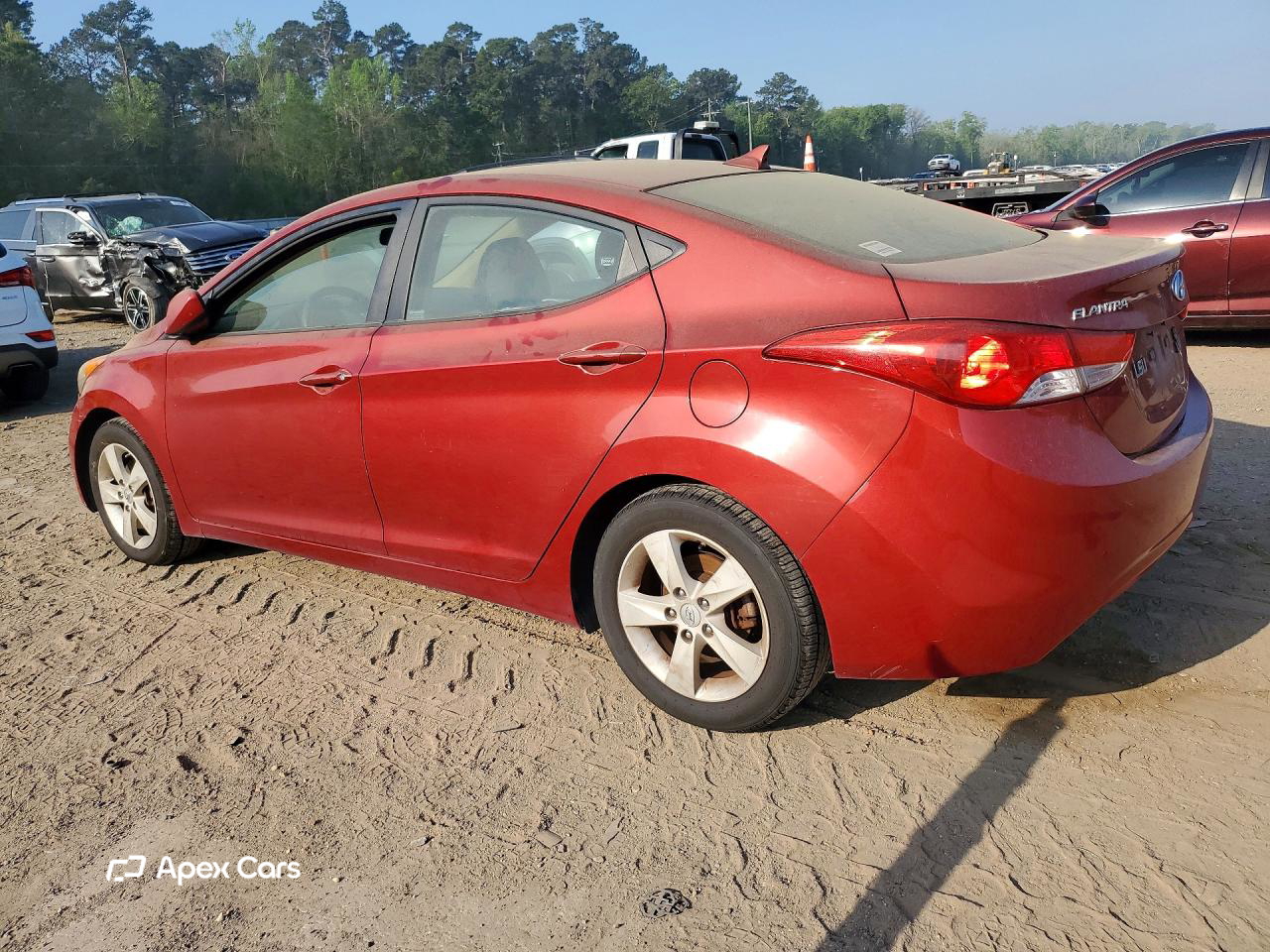 Hyundai Elantra 2012