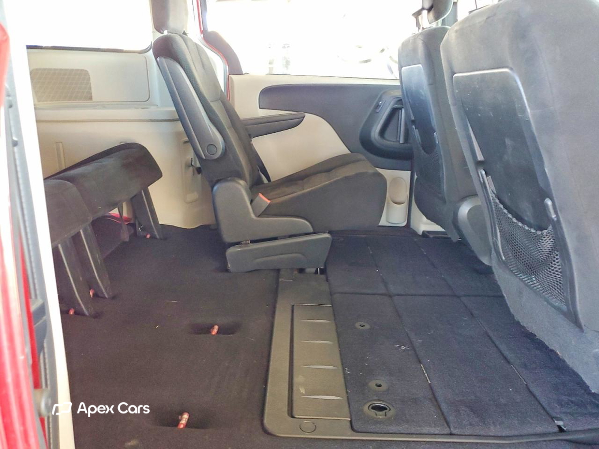 Dodge Caravan 2015