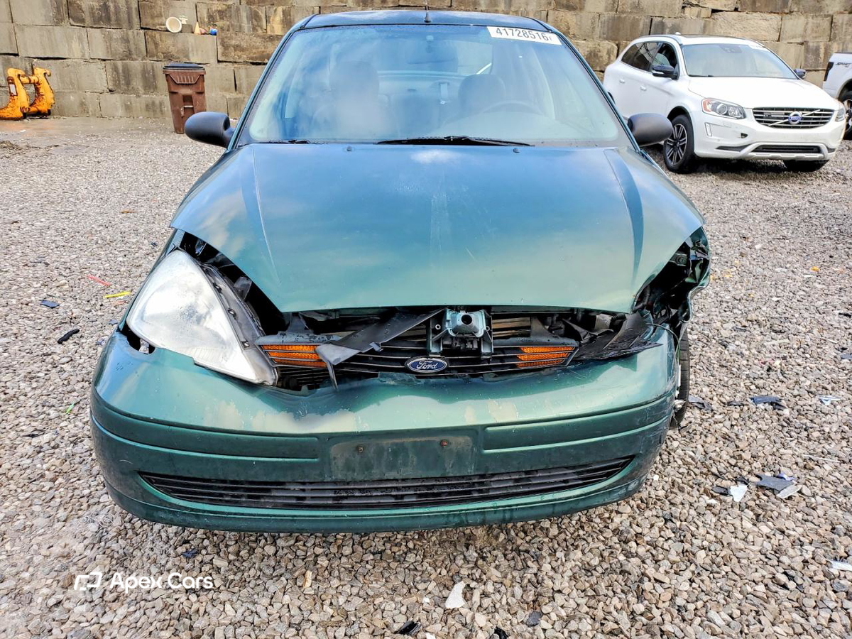 Ford Focus 2000