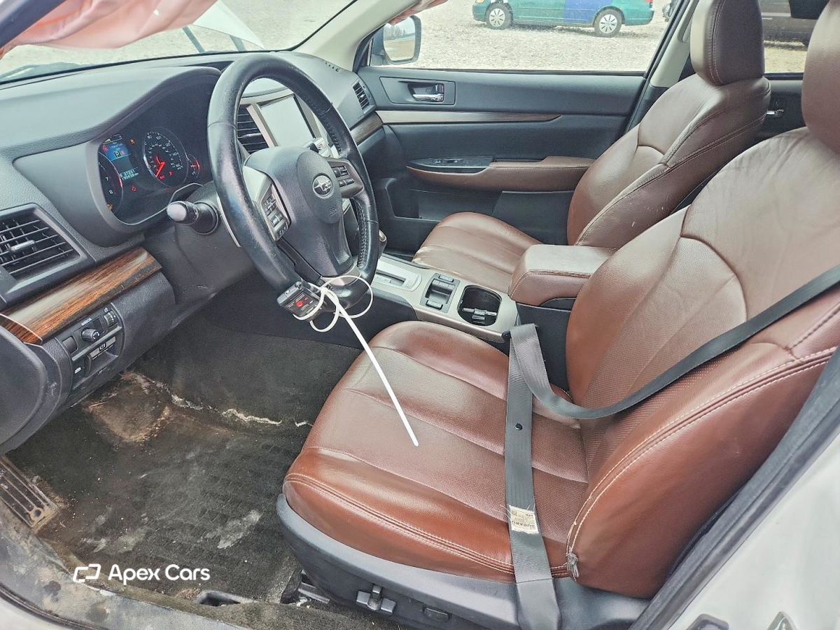 Subaru Outback 2014