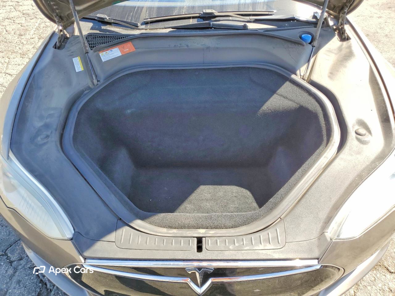 Tesla Model S 2016