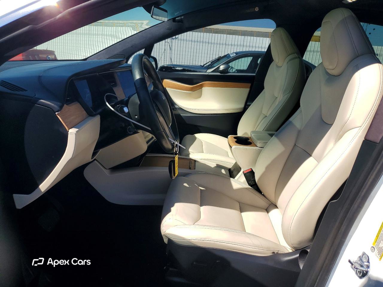 Tesla Model X 2020