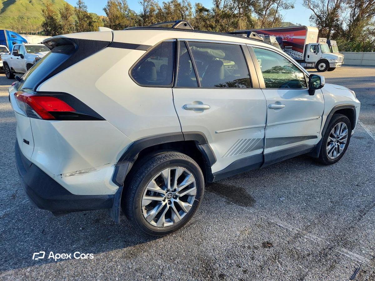 Toyota RAV 4 2022