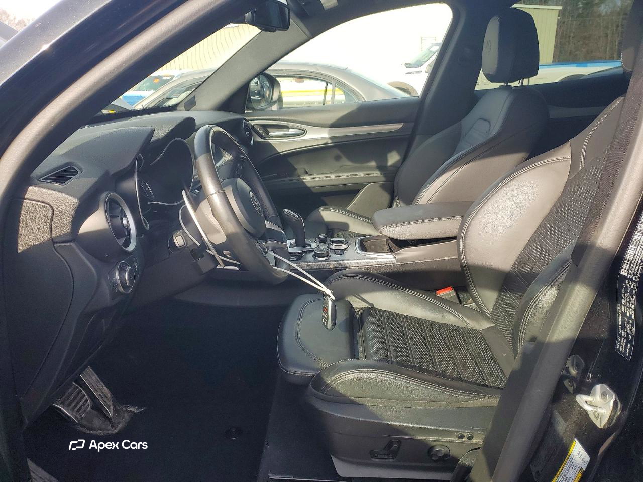 Alfa Romeo Stelvio 2023