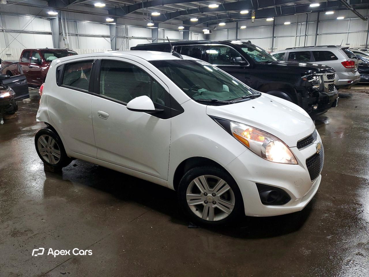 Chevrolet Spark 2015