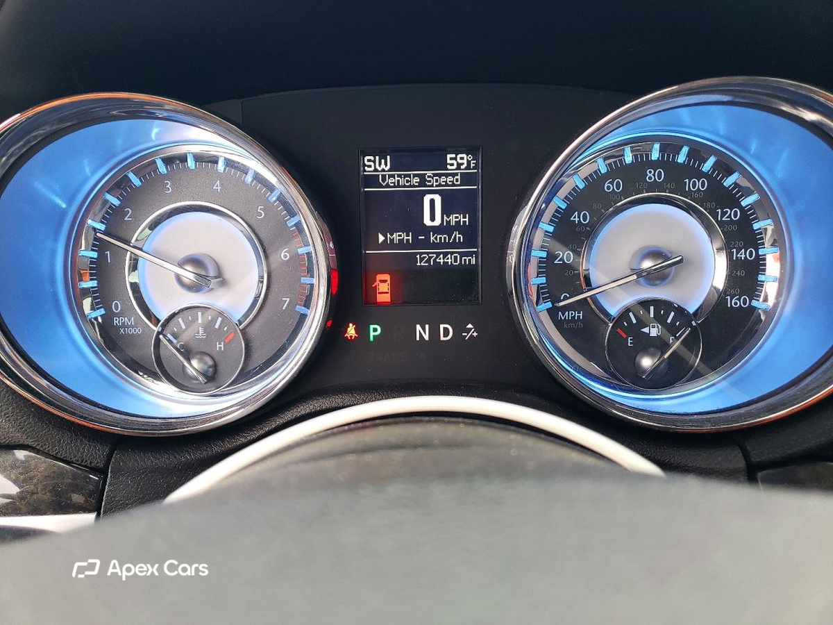 Chrysler 300 2011