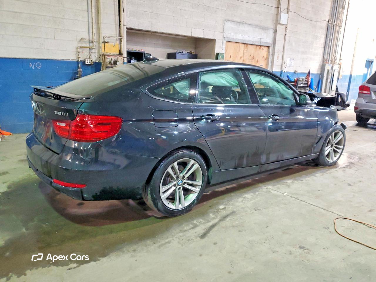 BMW Series 3 2016