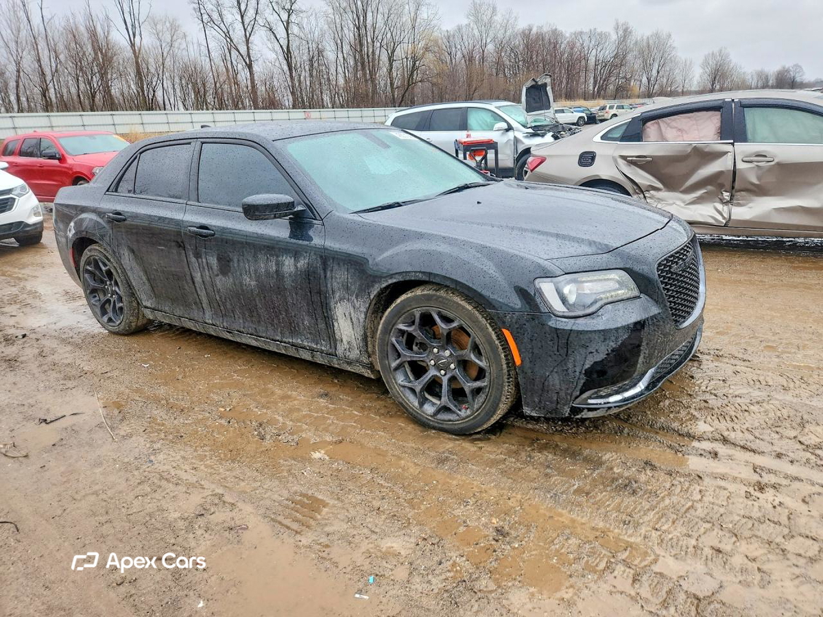 Chrysler 300 2019