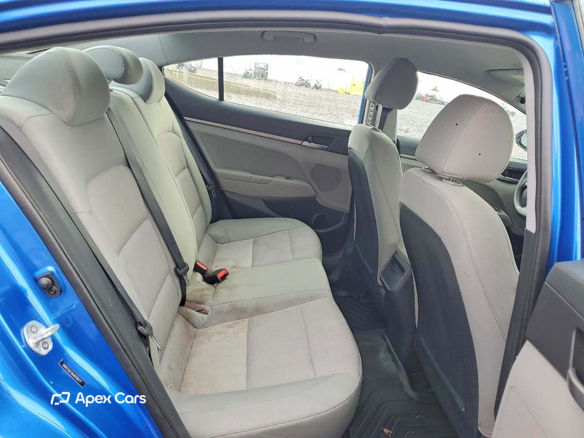 Hyundai Elantra 2017