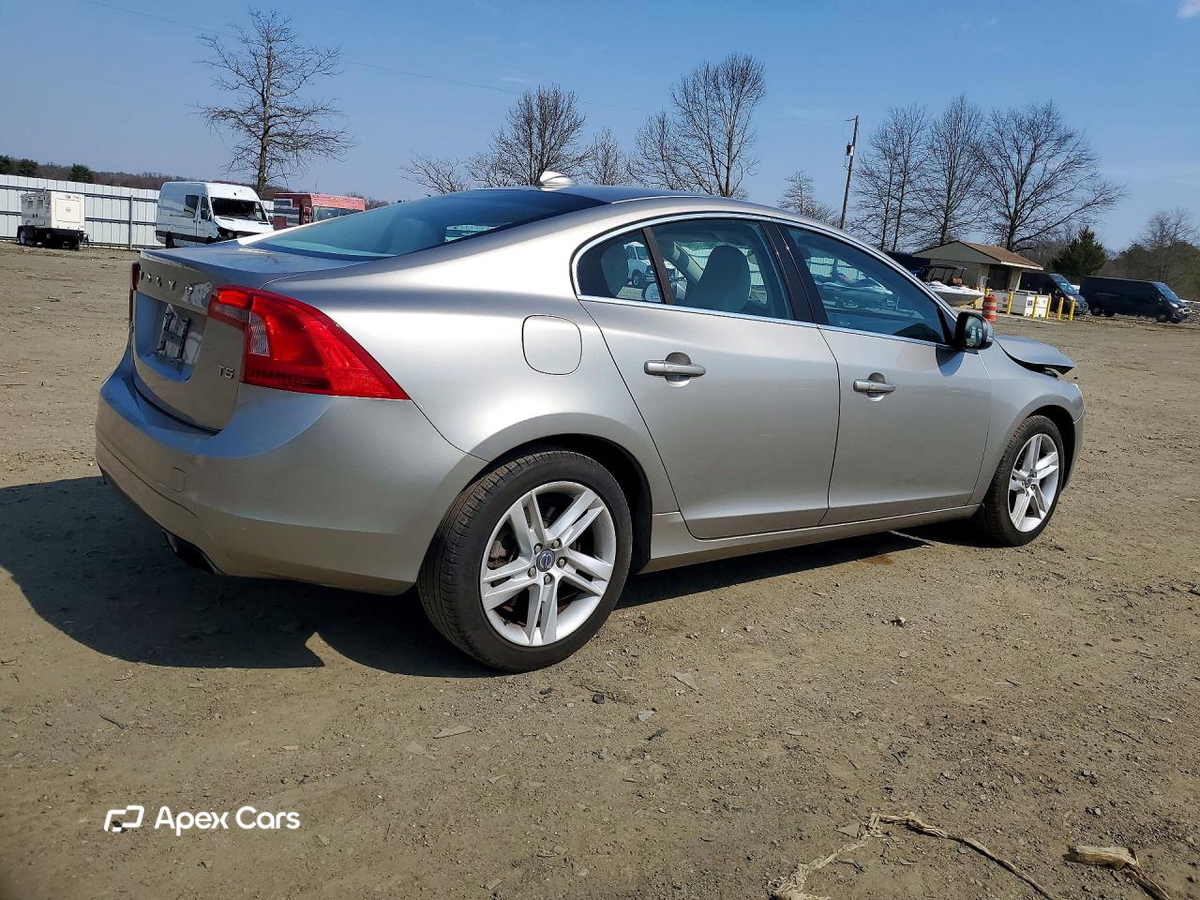 Volvo S60 2015