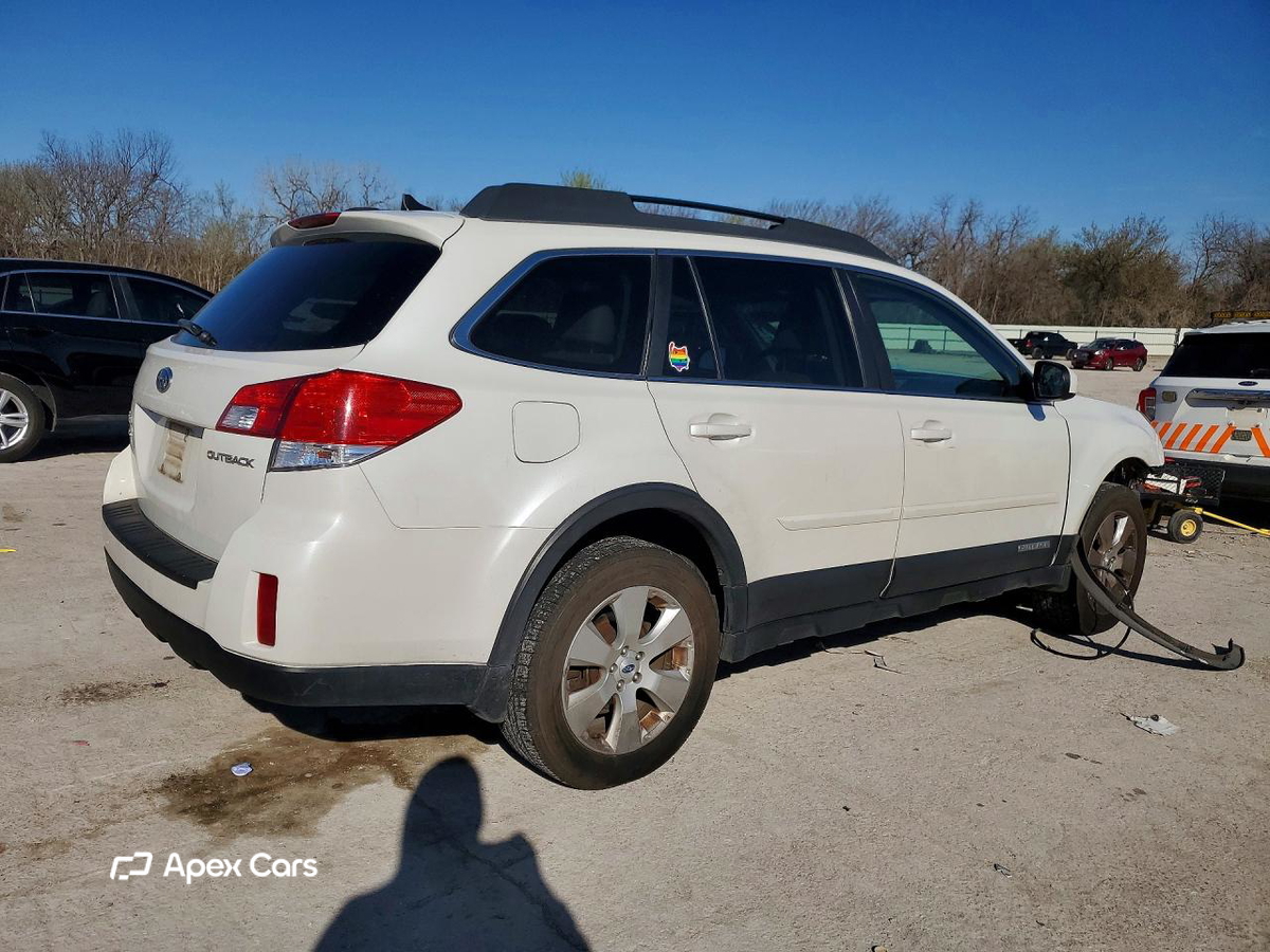 Subaru Outback 2012