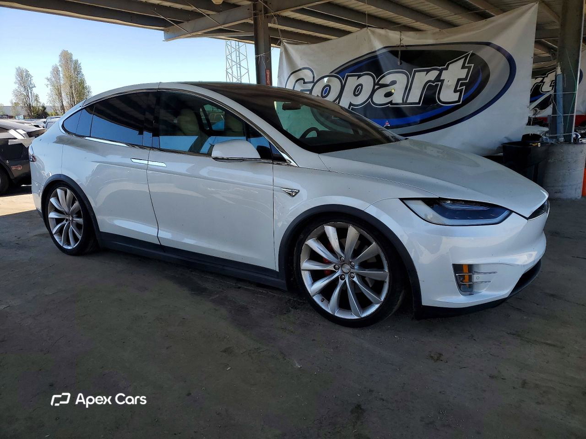 Tesla Model X 2016
