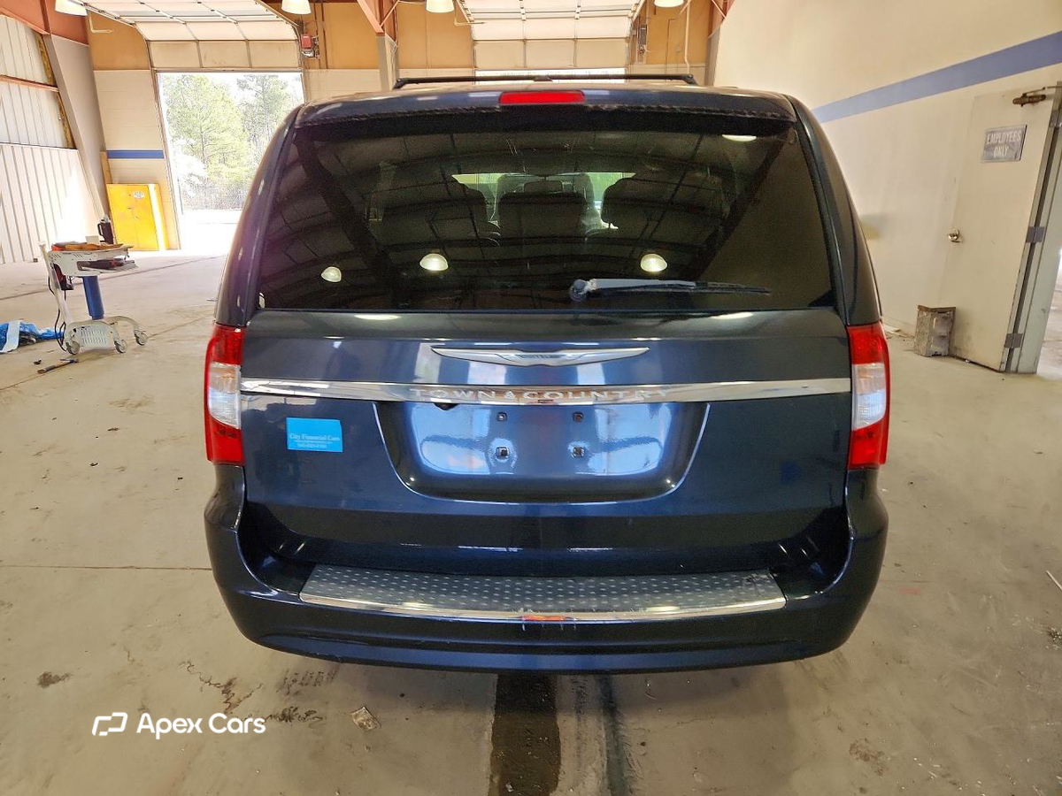 Chrysler Voyager 2013