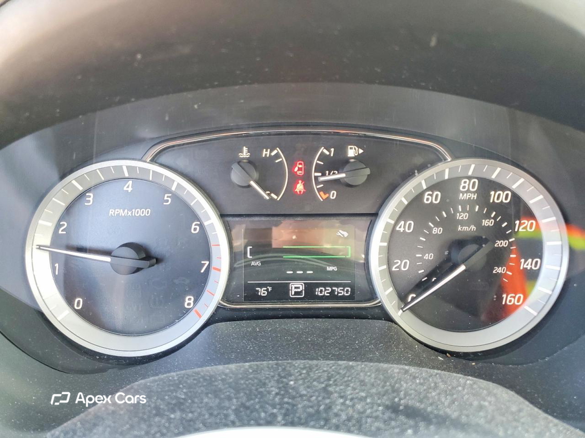 Nissan Sentra 2015