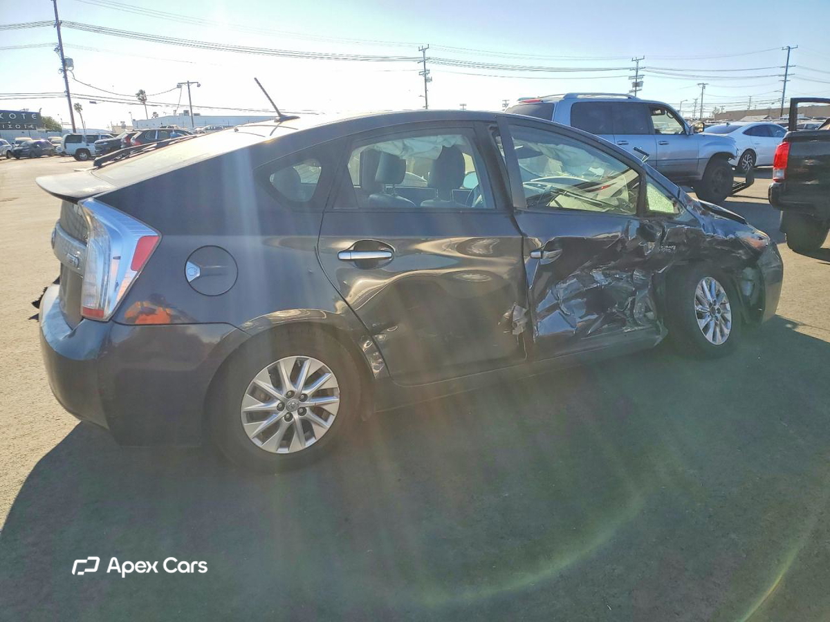 Toyota Prius 2012