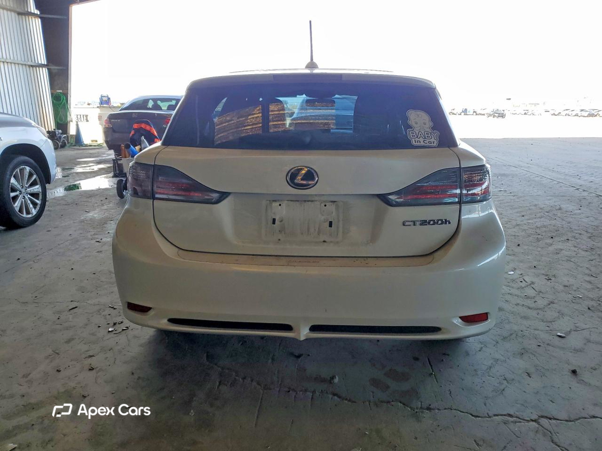 Lexus CT 2013