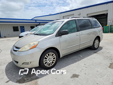 Toyota Sienna 2008 - Image 1 of 13