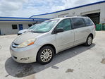 Toyota Sienna 2008