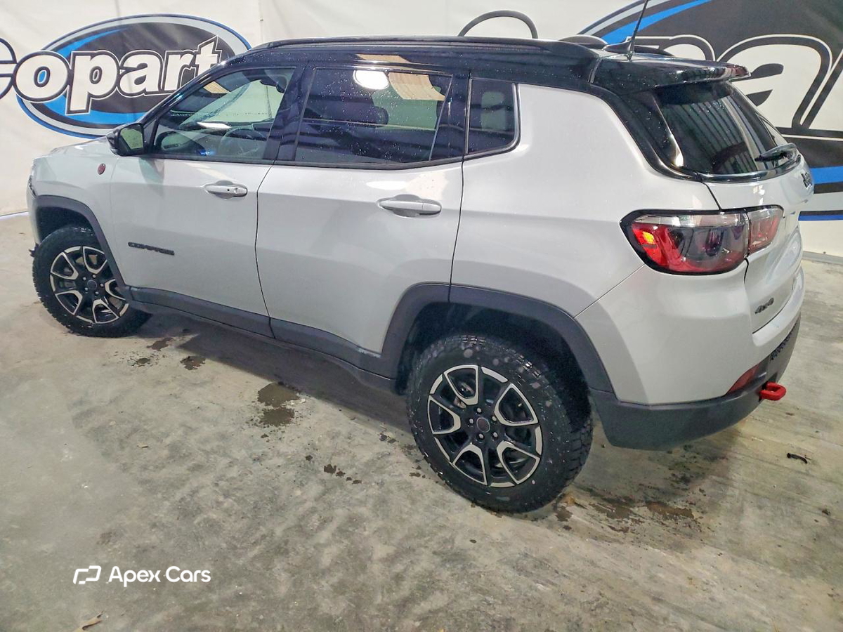 Jeep Compass 2025