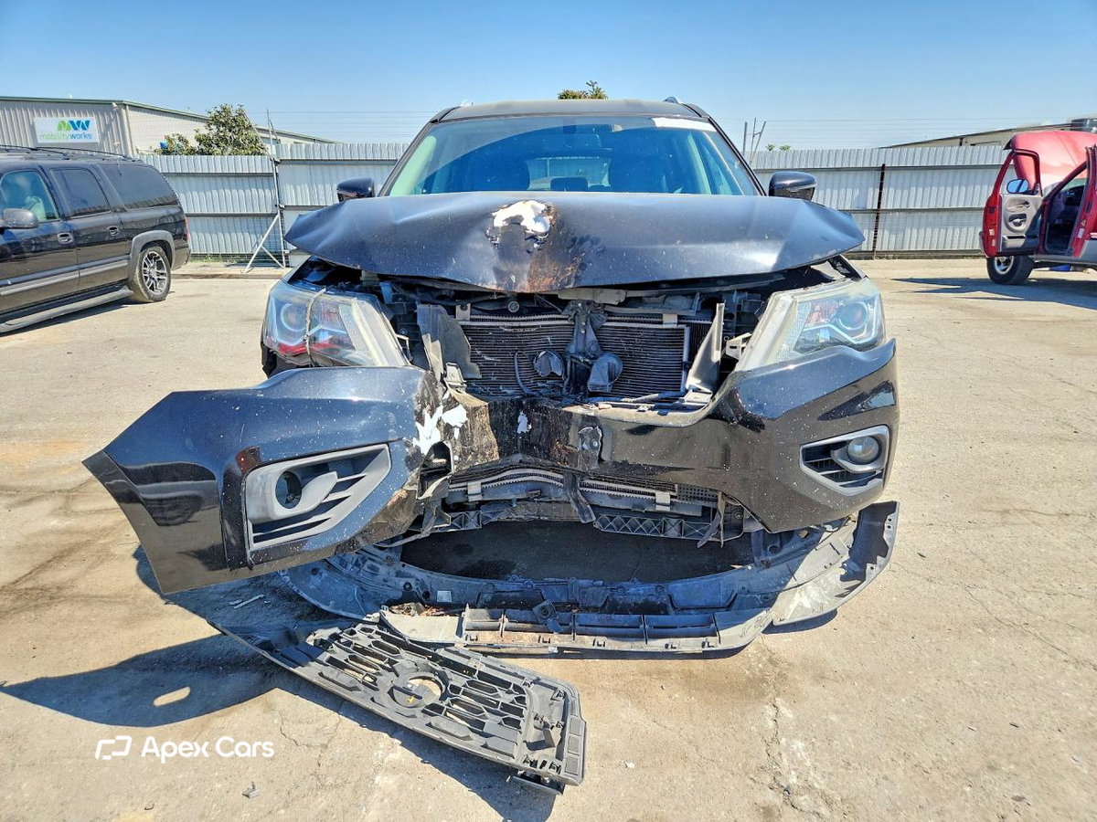 Nissan Pathfinder 2019