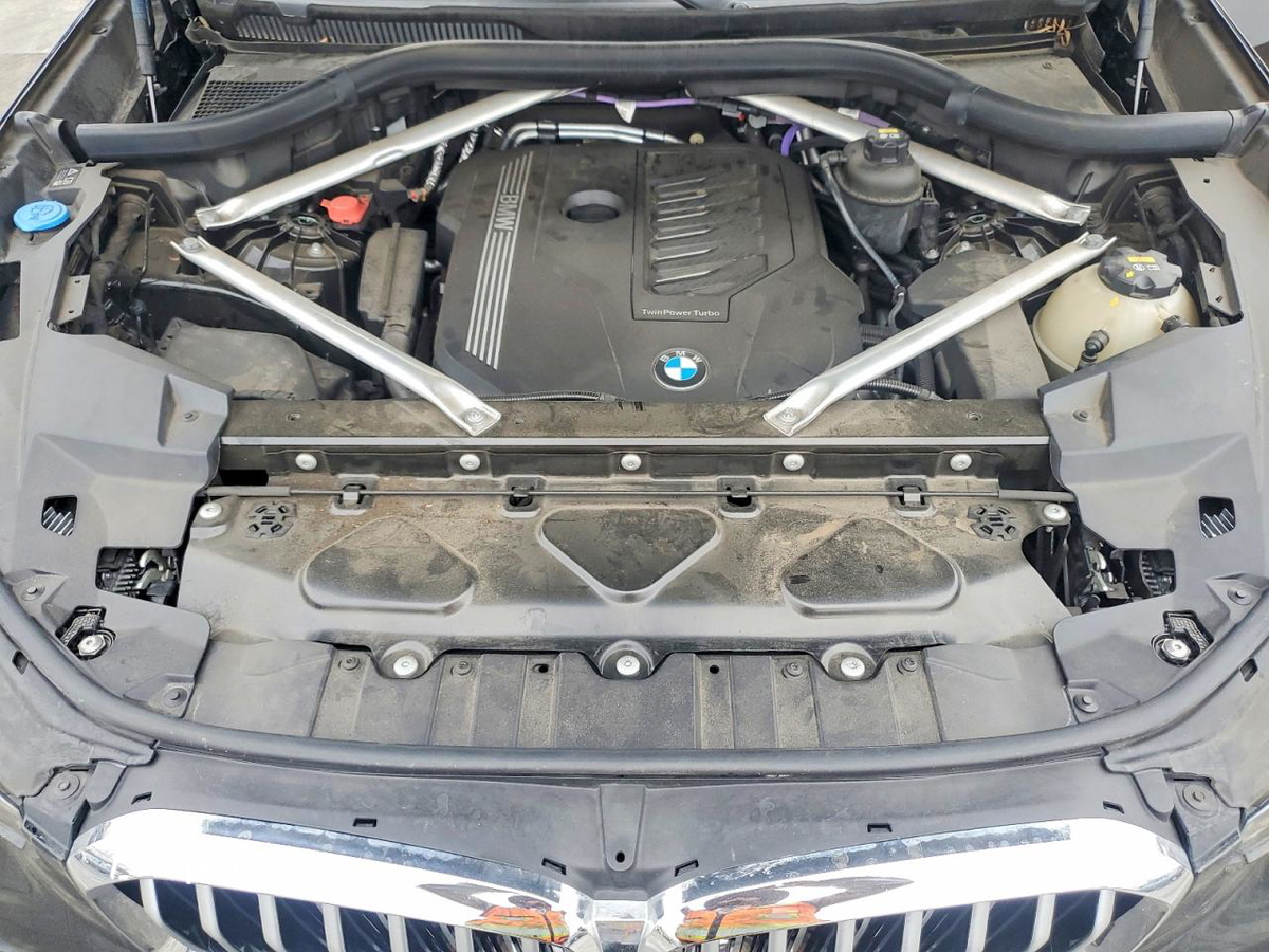 BMW X5 2021