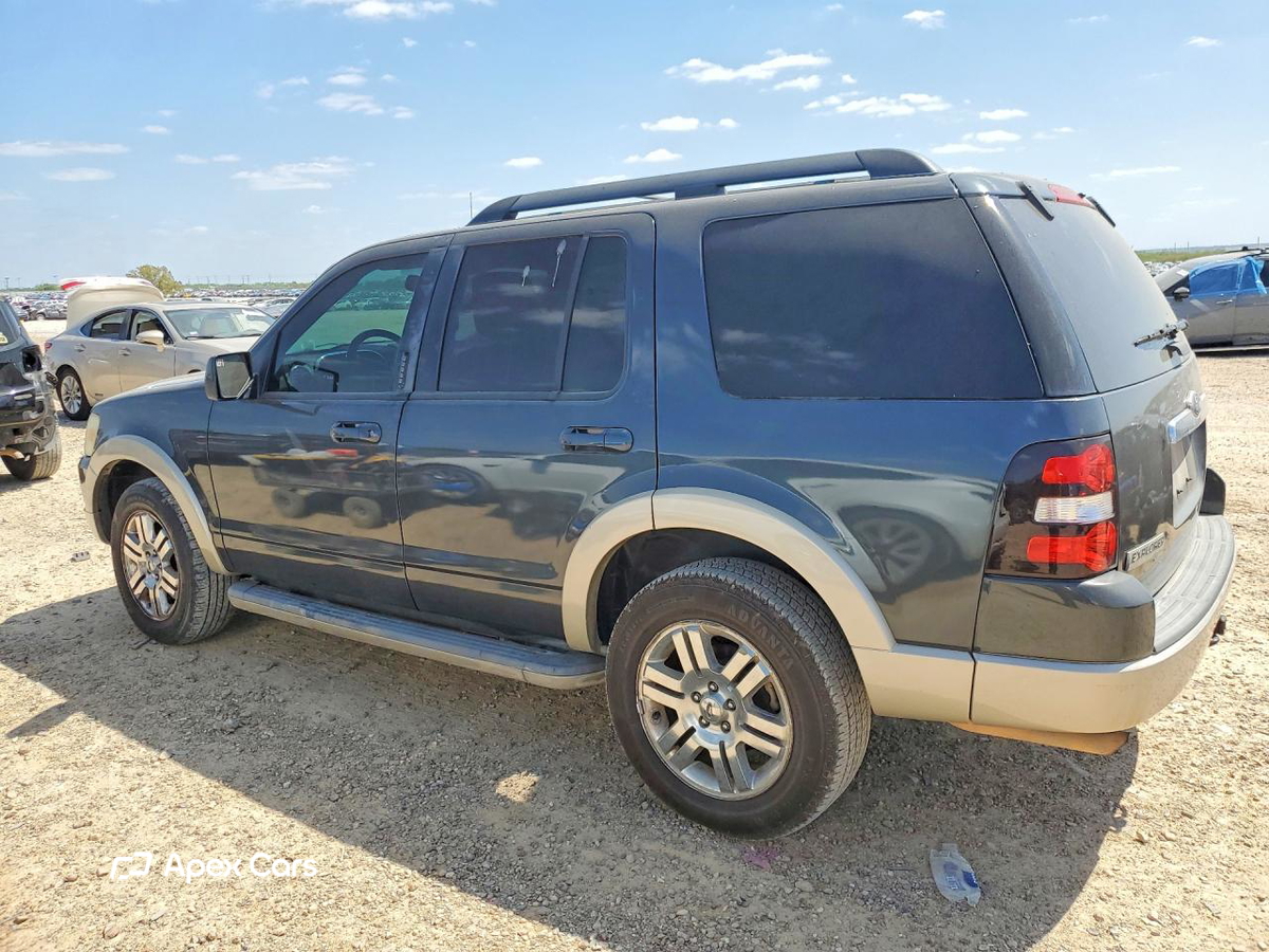 Ford Explorer 2010