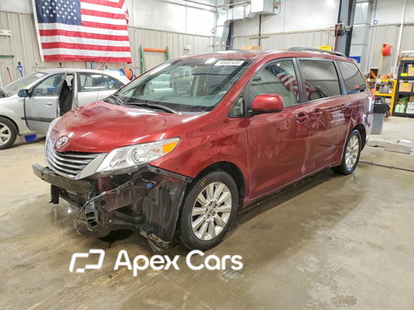 Toyota Sienna 2011 - Image 1 of 15