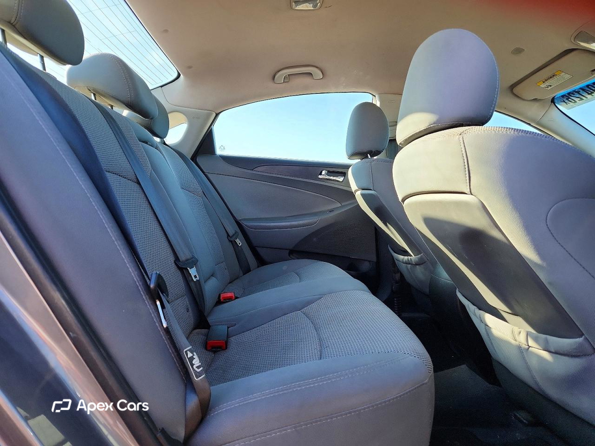 Hyundai Sonata 2013