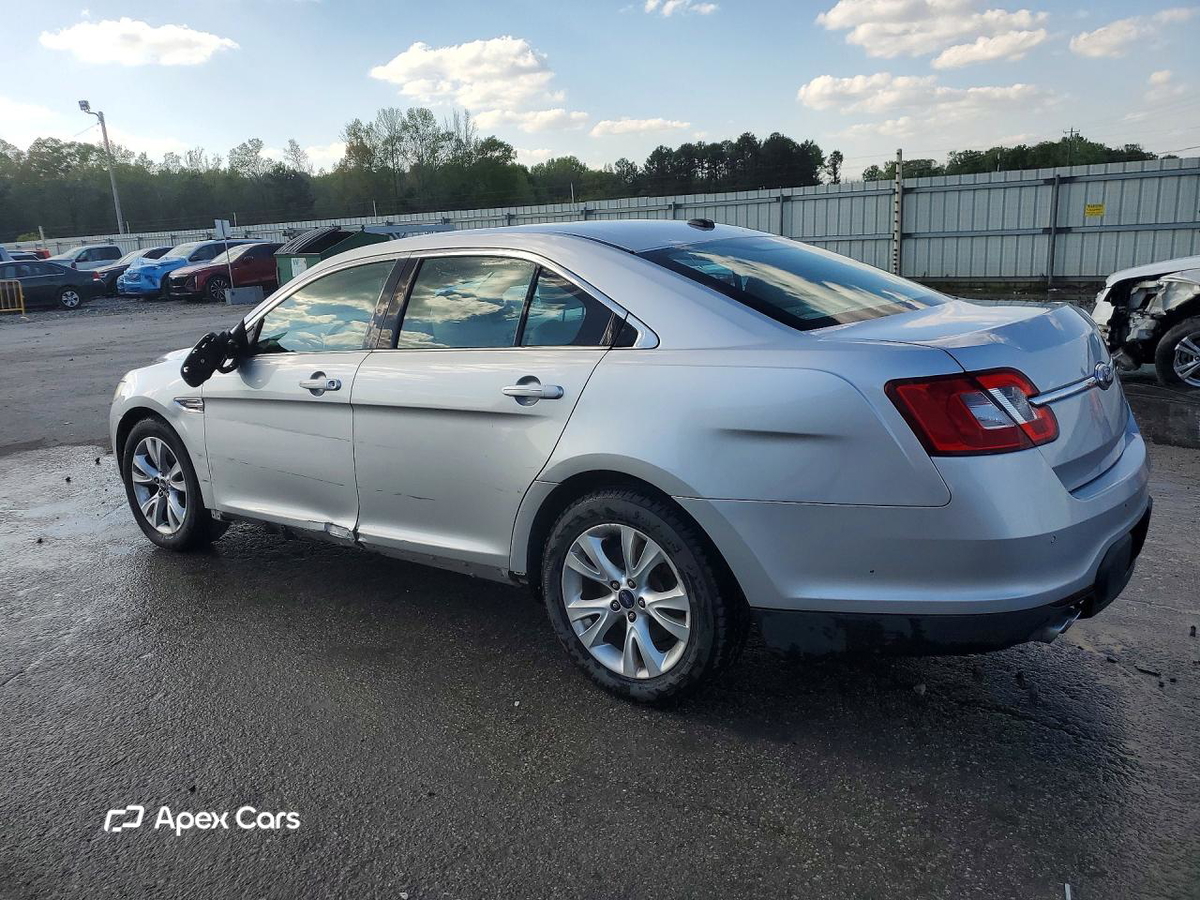 Ford Taurus 2012