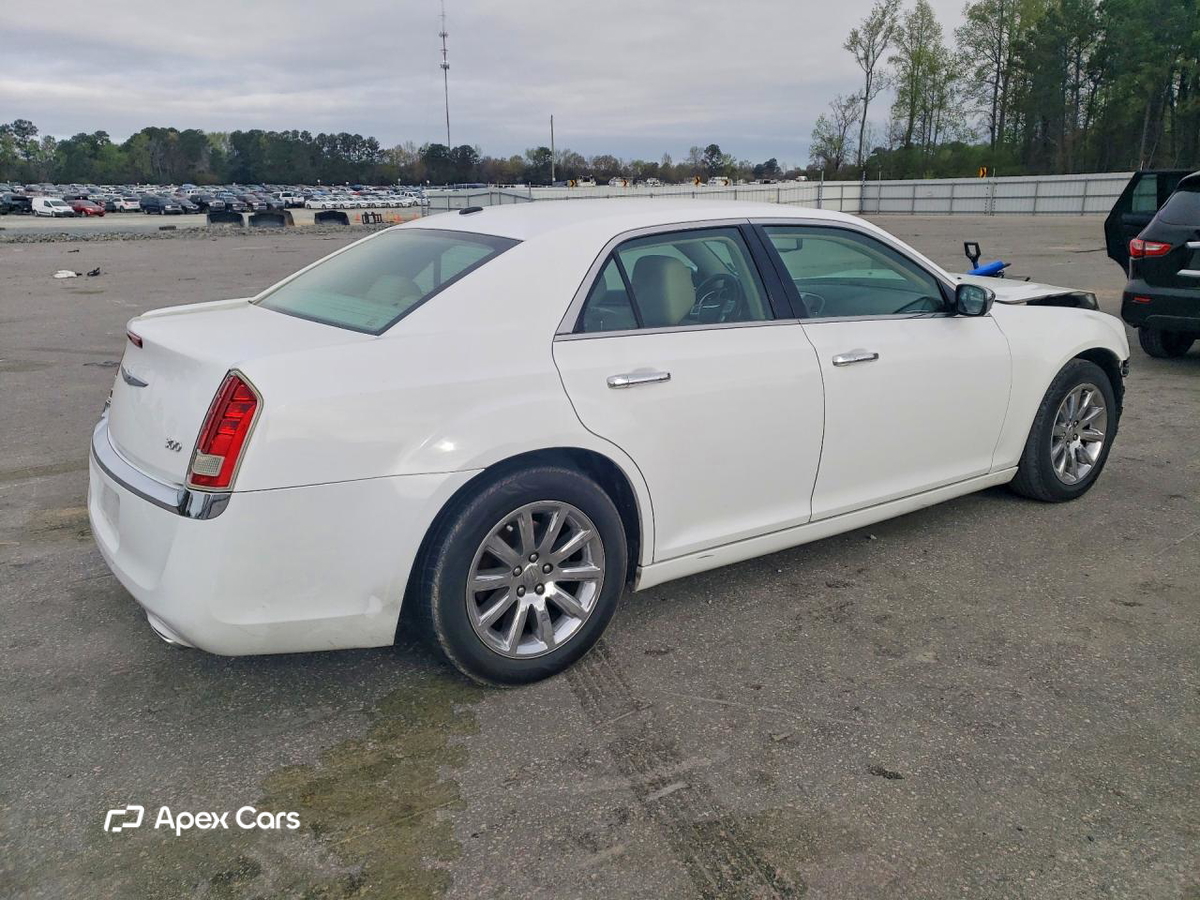 Chrysler 300 2012